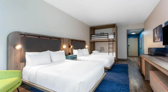 Номер Семейный TRYP by Wyndham Orlando