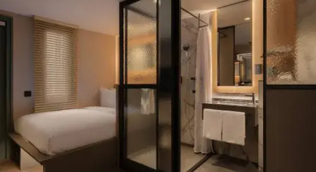 Deluxe Suite Claude Hotel