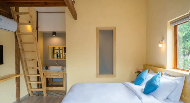 Семейный номер Standard Floral Joy Cat Hotel
