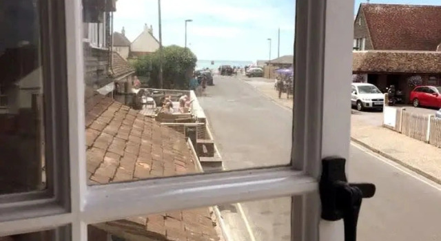 Коттедж Journey s End Luxury Cottage 100m From Sea
