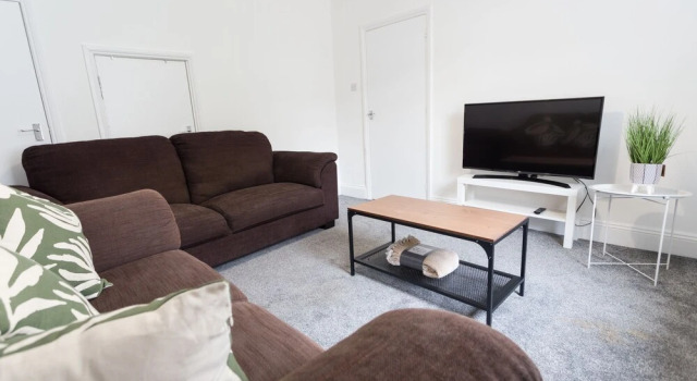 Short Stay Bristol - Foster House