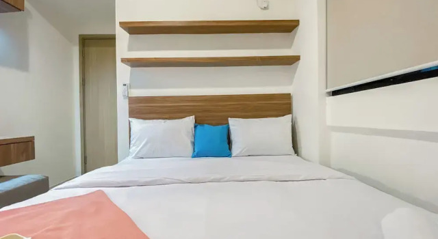 Comfort Look 2Br At Meikarta Apartment