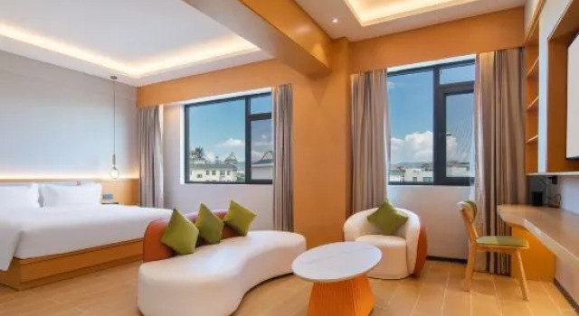 Люкс Rezen Pinge Hotel (Xishuangbanna Jinghong Airport Railway Station)