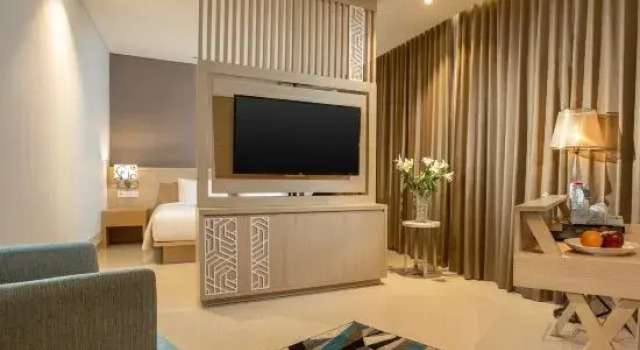 Suite doble Hotel Santika Gresik