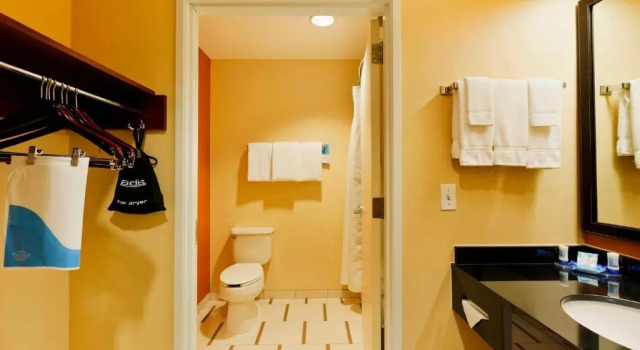 Номер Standard Fairfield Inn & Suites by Marriott Lake Oswego