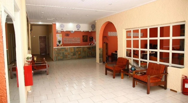 Triton Garden Hotel