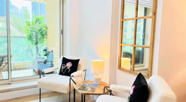 Апартаменты Elegant 2bedroom With Balcony in Dubai Marina