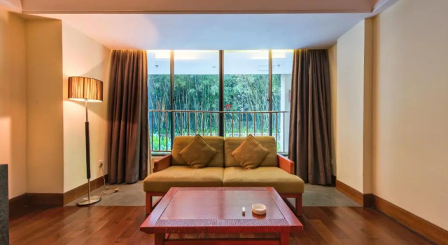 Двухместный номер Deluxe с видом на сад Sanya Royal Garden Resort