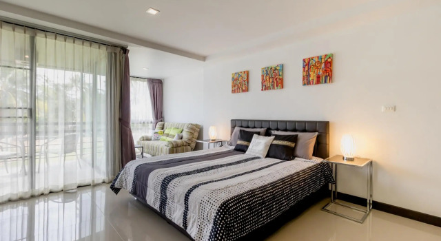 Kris 2301 - Partial sea view studio in BangTao