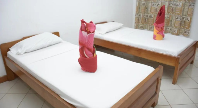 Трёхместный номер Standard Keys Hotel Mbokomu Branch