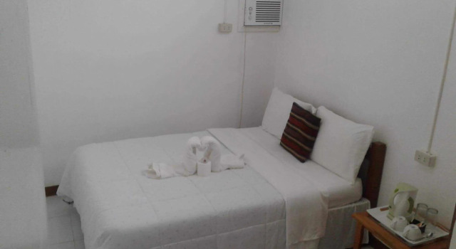Island Rendevoo Cottages, Varaa Hotelli San Juan Siquijor Island