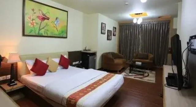Apollo Sindoori, Rezervovat Hotel Hotely v Bangalore s parkováním, Parkování