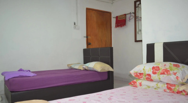 Трёхместный номер Standard SPOT ON 89821 Batu Maung Sempoi Inn And Cafe