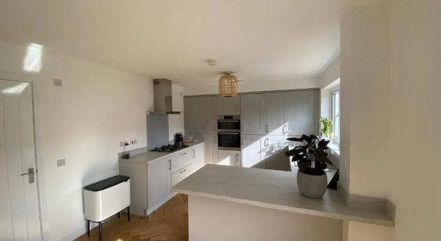 Luxury 4 bed detached 3 beds, Prenota Hotel Glasgow Strathclyde