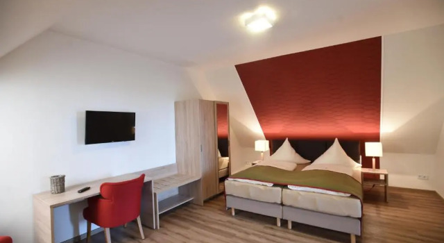 Полулюкс Hotel Neue Höhe