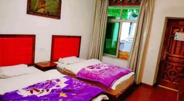 Номер Standard Lhasa Lusa Youth Hostel