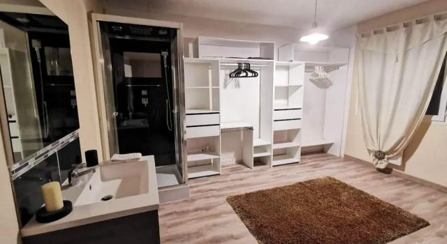 Villa With 3 Bedrooms in Carcassonne, With Wonderful Mountain View, Private Pool, Enclosed Garden - 50 km From the Beach, Rezervovat Vila Vily v Carcassonne, Vila