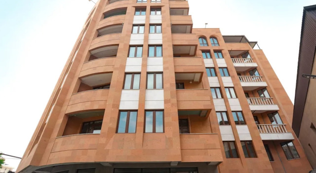 Stay Inn на ул. Сарьяна, 26.3, Забронировать Отель Отели Еревана 4 звезды, рядом с Площадь Республики, 4*