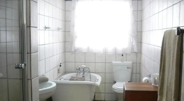Семейный коттедж с 2 комнатами 17 on Bird Guest House