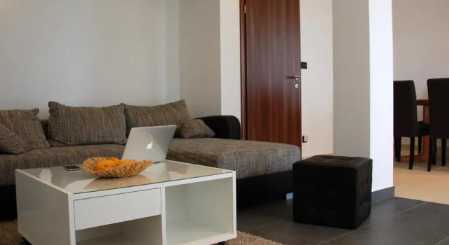 Apartment Spanjol, Prenota Appartamento Hotel a Isole Quarnerine con parcheggio, Parcheggio
