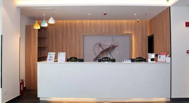 GreenTree Inn Express Cangzhou Yunhe District Mingzhu Market, Book Hotel Cangzhou Hebei