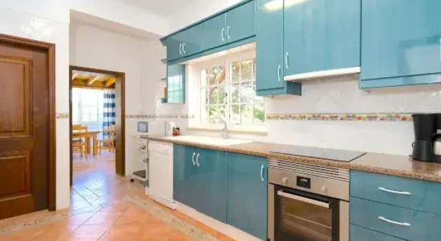 7 Bedroom Private Villa Tenazinha II, with pool, Забронировать Вилла Виллы Албуфейра, рядом с Praia da Falésia Açoteias, Вилла