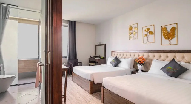 Четырёхместный номер Standard Greenview City Hotel