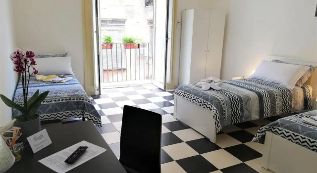 Трёхместный номер Superior Mb Napoles Rooms
