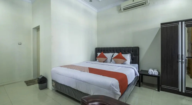 Zleepy Ks Tubun by OYO Rooms, Rezervovat Hotel North Cirebon West Java