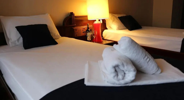 Двухместный номер Superior с балконом Garni Hotel Jugoslavija