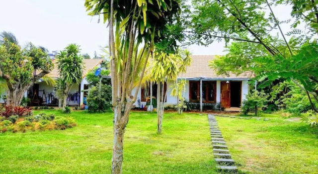 Бунгало ღ Y Nghia at Ong Lang Beach ღ Coastal Haven with Home Cooked Bungalows ღ