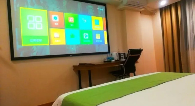 Номер Standard GreenTree Inn Haikou City Wuzhishan Road
