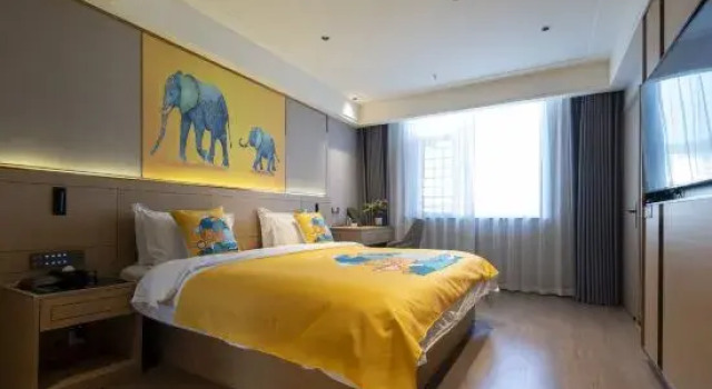 Семейный тент Home Inn Subai Yun Hotel (Chengdu Jintang Huaizhou New Town)