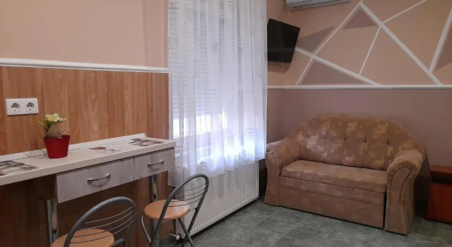 Семейная студия Andrea Apartman