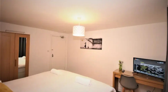Parfett Guest House