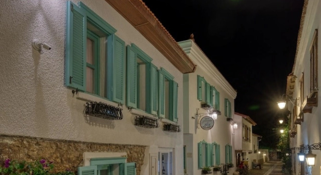 Sigacik Gardenya Buti̇k Otel, Забронировать Отель Отели в центре Сигаджик, в центре, Завтраки, Парковка