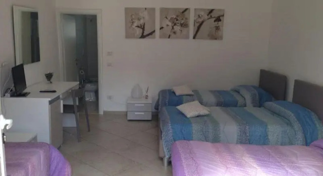Трёхместный номер Standard Bed and Breakfast Fly