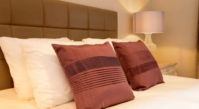 JOIVY Gorgeous Stockbridge Apt With Underground Parking, Забронировать Апартаменты/квартира Отели Эдинбурга с парковкой, рядом с Памятник Вальтеру Скотту, Парковка