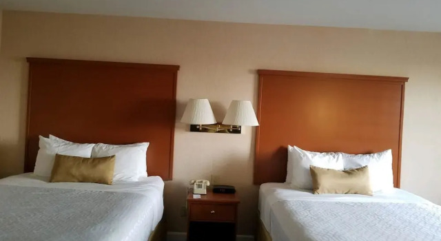 Travelodge by Wyndham Moses Lake, Rezerwuj Hotel Moses Lake Waszyngton