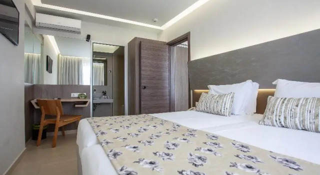 Семейный номер Superior с балконом Melrose Rethymno by Mage Hotels