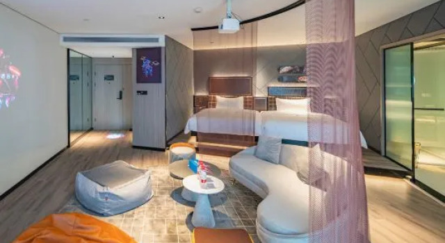 Люкс IMMERSING Hotel (Haikou XinBu Island Bihai Yintan Branch)