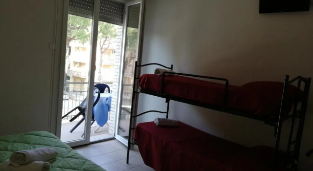 Четырёхместный номер Standard HOTEL OLIVER