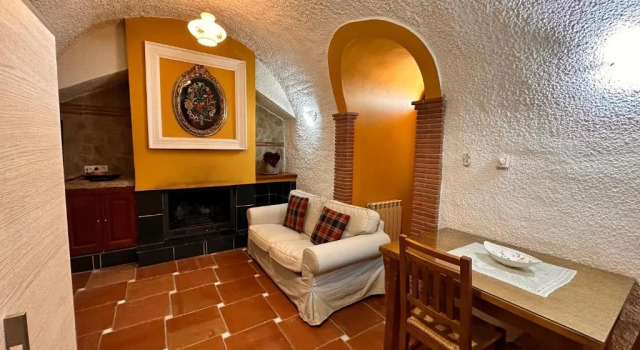Студия Cuevas La Granja