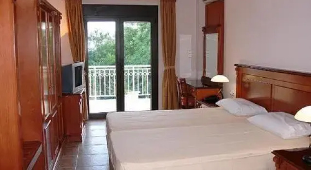 Panorama Classic Hotel, Забронировать Отель Александруполис 