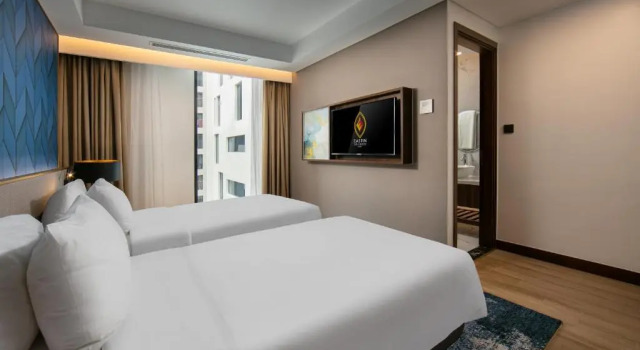 Двухместный номер Superior Mövenpick Living West Hanoi