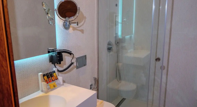Deluxe Doppel Zimmer mit Balkon und mit Meerblick Chic Boutique Hotel Vlore