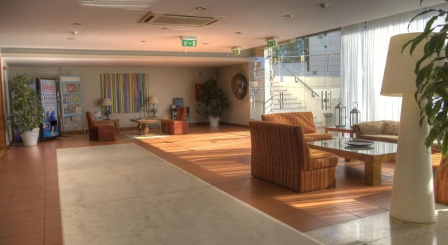Vilanova Resort, Забронировать Курортный отель Курортные отели Албуфейра, рядом с Арена для корриды в Албуфейре, Курортный отель