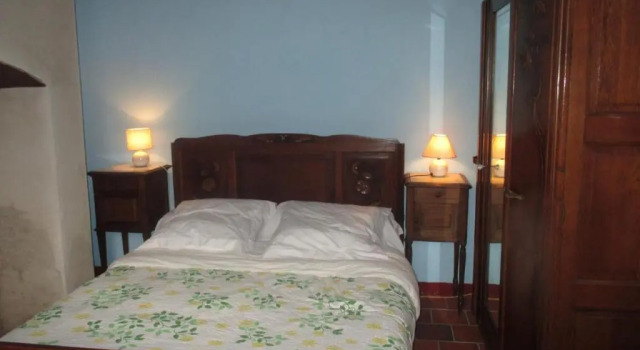 Gîte Montoldre, 2 pièces, 2 personnes - FR-1-489-170, Boek Hotel Montoldre 
