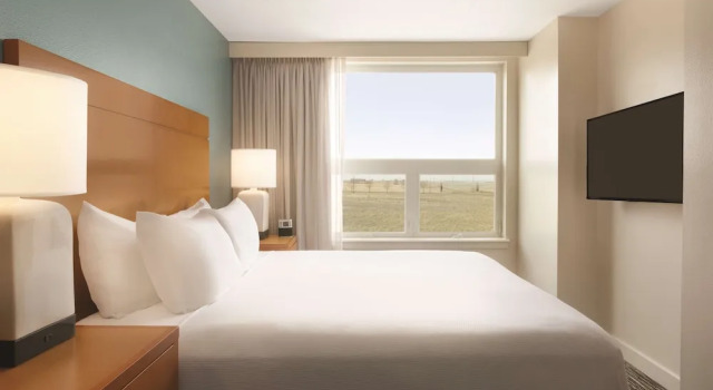 Люкс с 2 комнатами Hyatt House Denver Airport