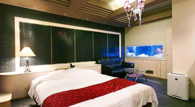 Полулюкс Hotel Atlantis Otsu